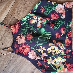 Floral Sleeveless Open Back Top